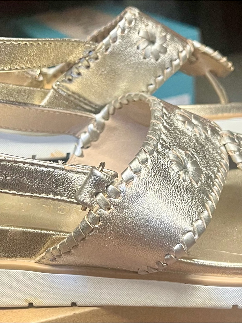Jack Rogers Gold Metallic Floral Leather Slingback Sandals Ladies size 7.5 - Picture 8 of 8